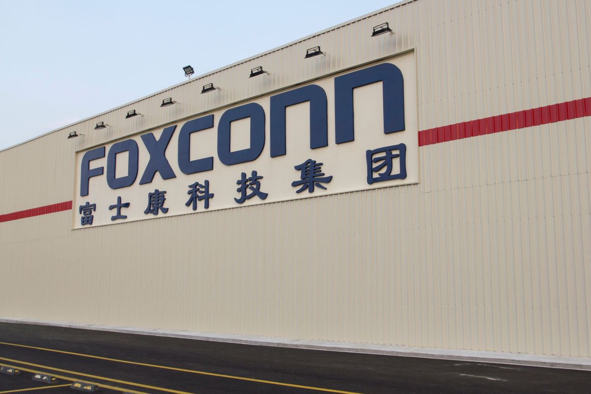 Foxconn production in trouble