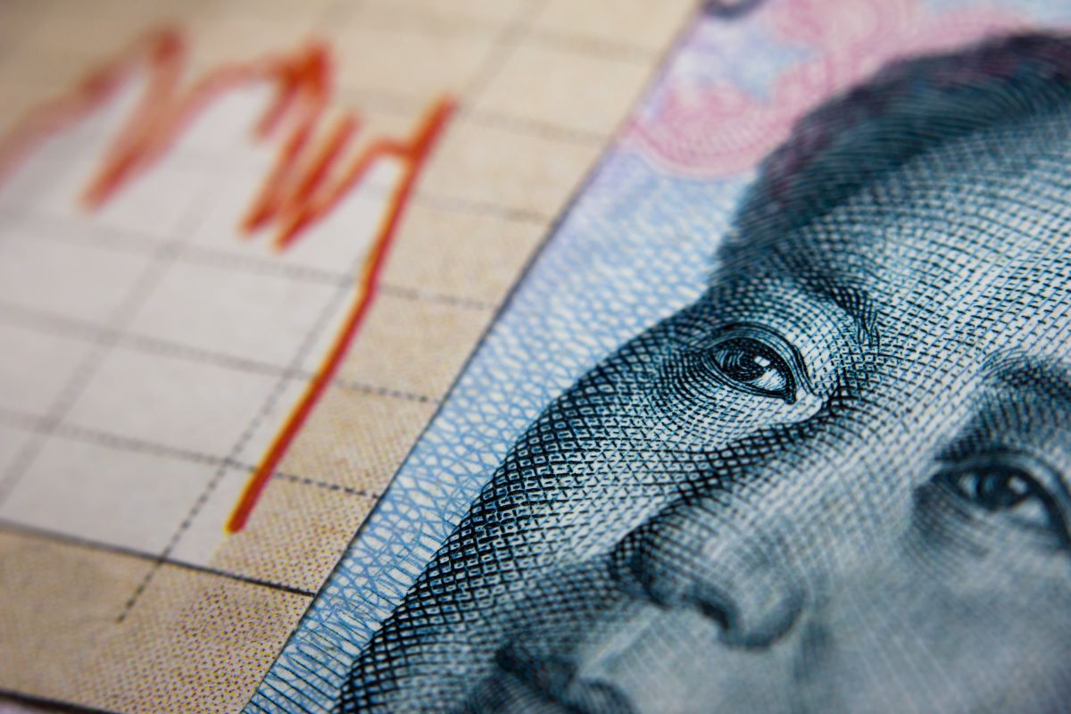Größte Kapitalabflüsse aus China belasten den schwachen Yuan