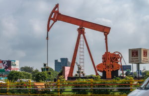 Hohe Ölpreise erfreuen Indiens Energieversorger