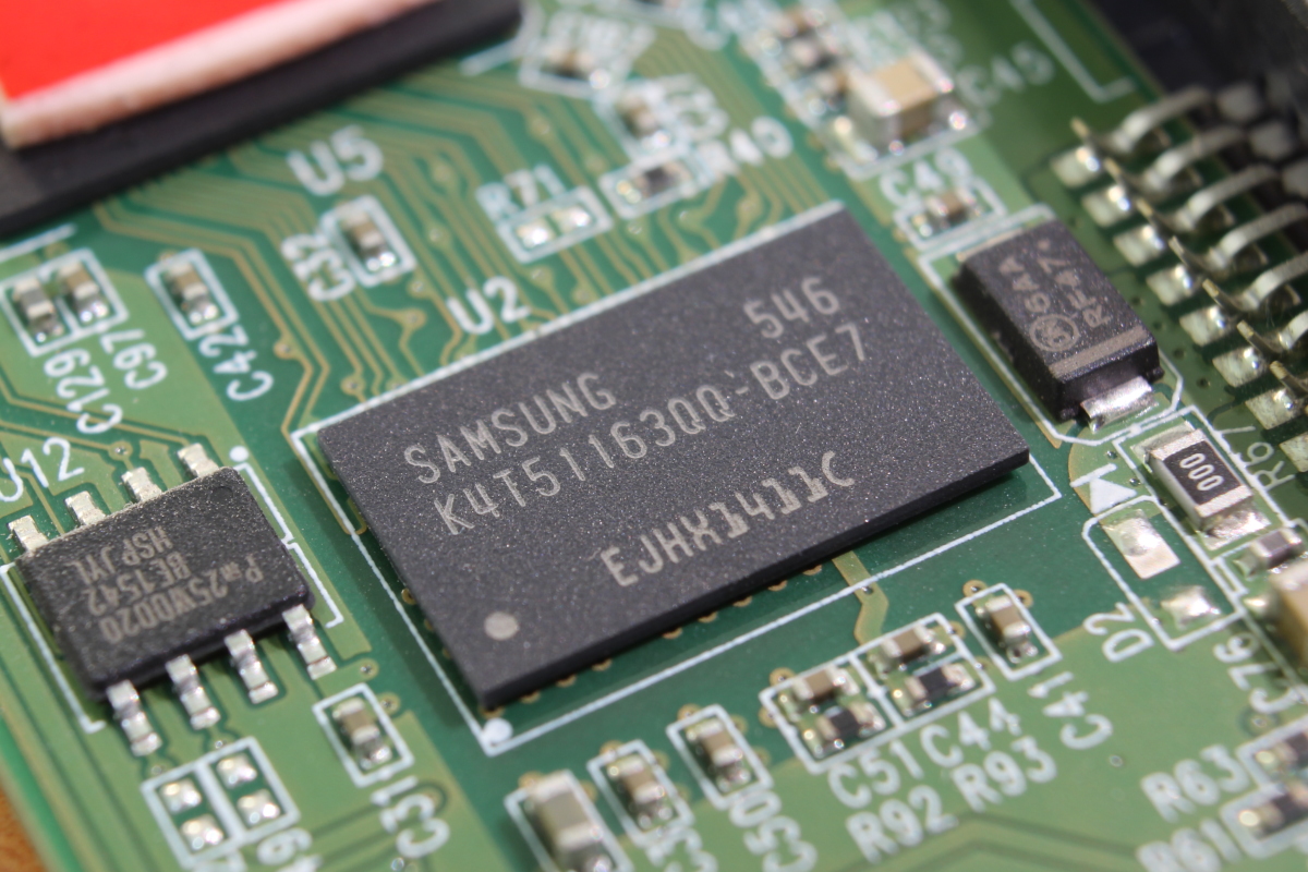 Samsung sets ambitious chip production goals