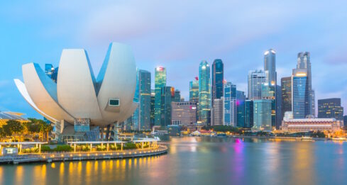 Singapore’s growth slows, but recession “not expected” Singapore's growth slows, but recession not expected