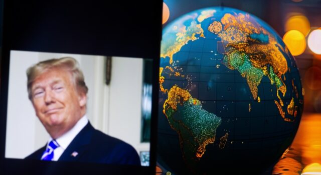 Trump slaps 25% tariff on foreign cars — significant impact on Asian carmakers Trump - 25% on foreign cars